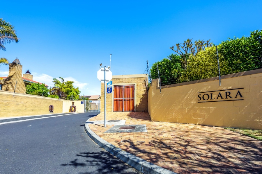 3 Bedroom Property for Sale in Sonstraal Heights Western Cape